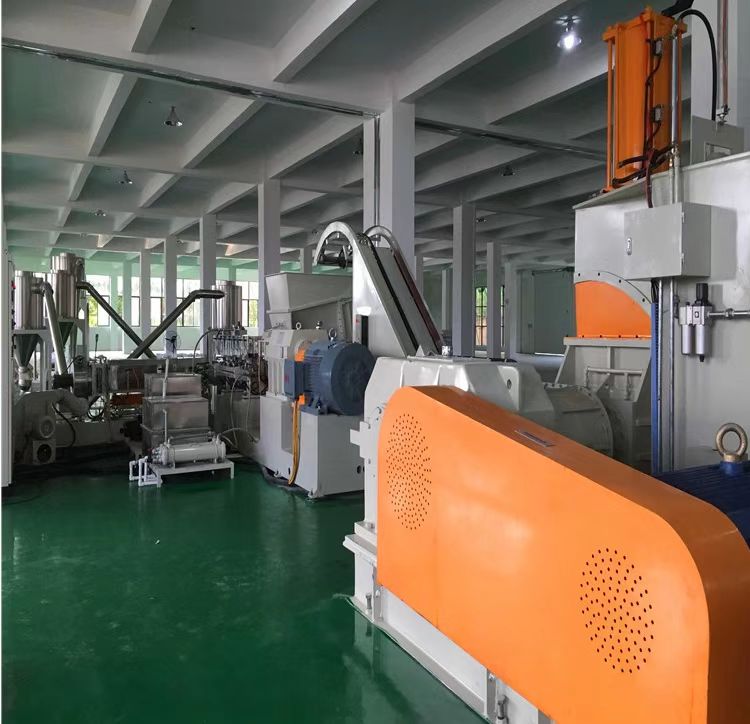 低煙無鹵阻燃聚烯烴電纜料造粒機_低煙無鹵阻燃電纜料造粒機_佳德